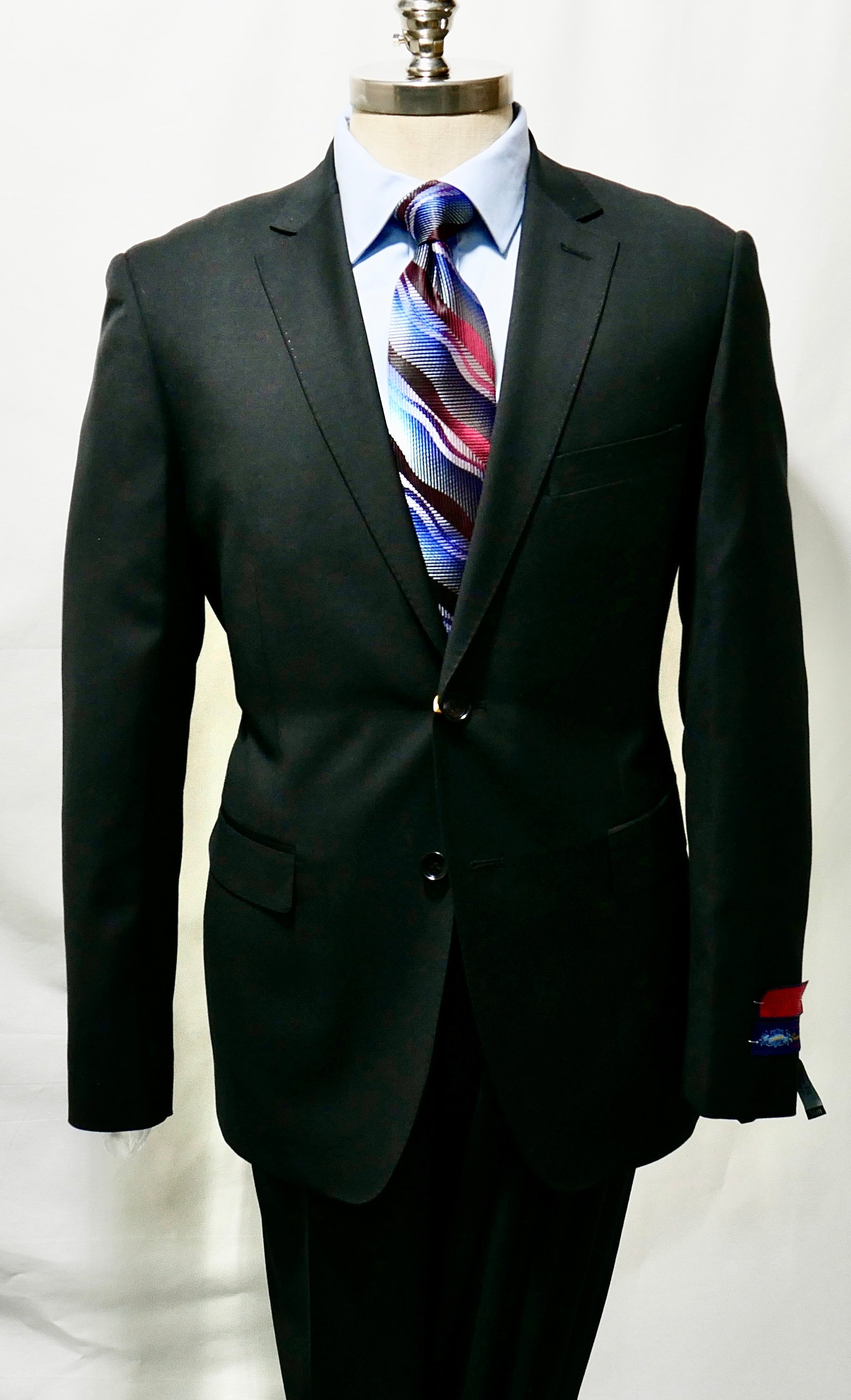 M40901-1  EURO SLIM SUIT - My Men's Shop