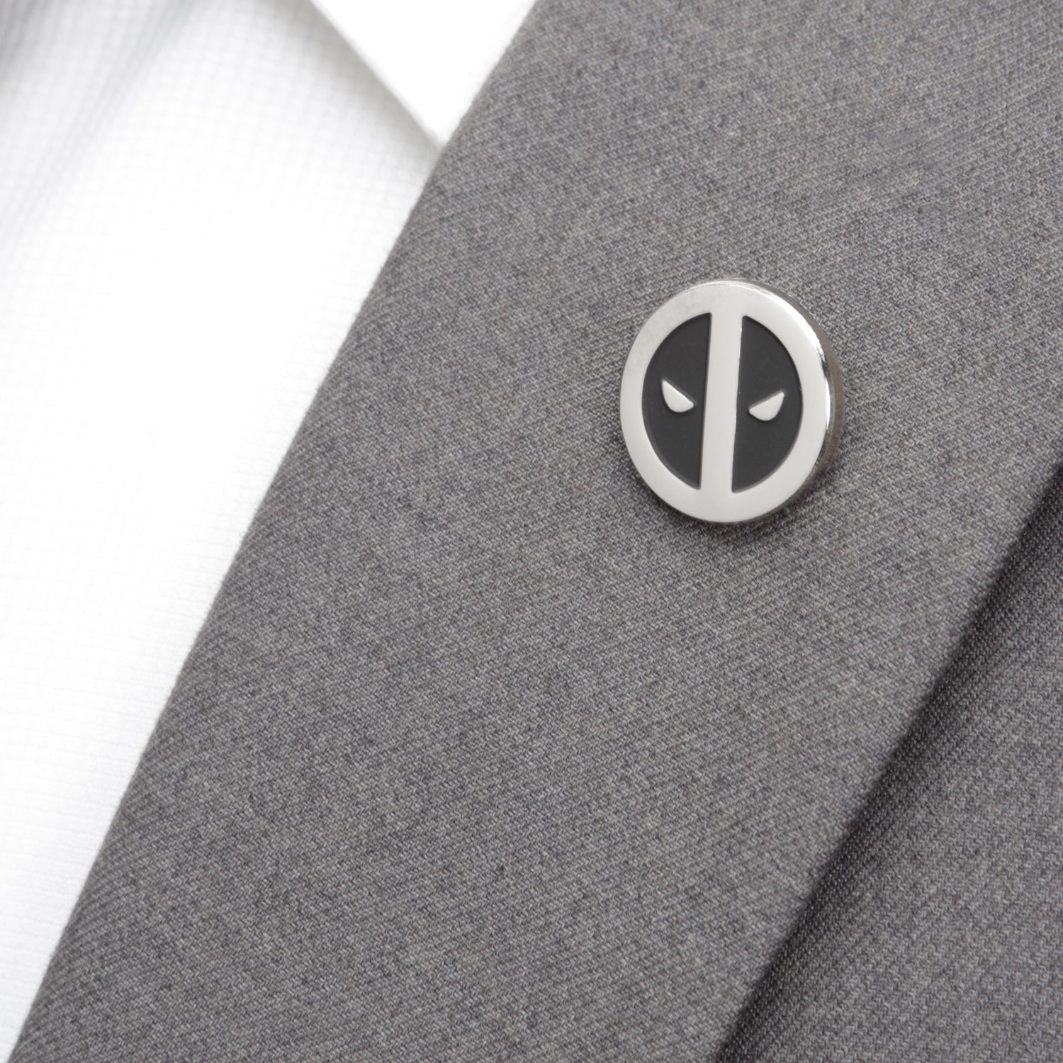 Marvel Deadpool Silver Mask Lapel Pin