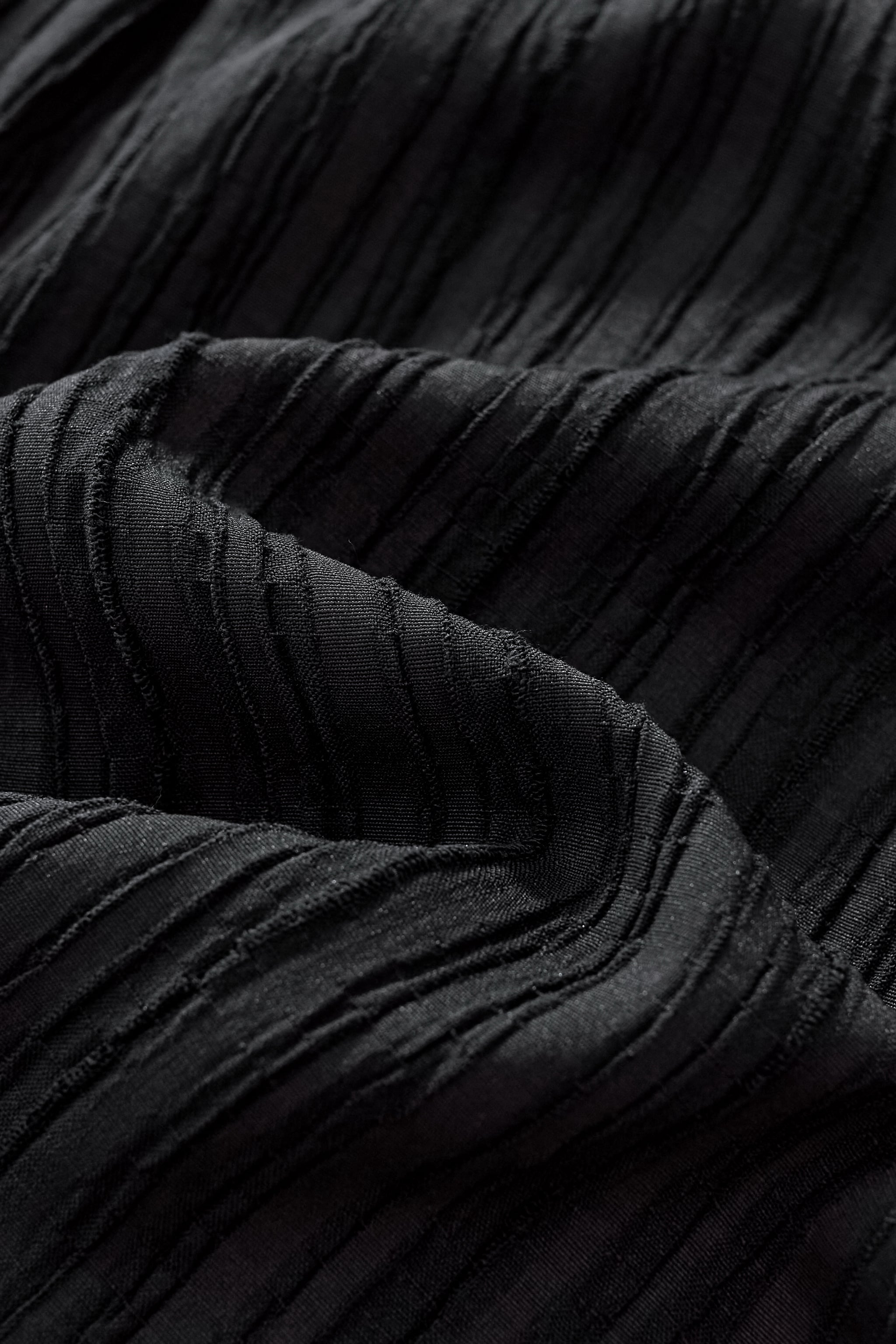 Crinkle Texture Shirt & Pant Set BLACK - My Men's Shop