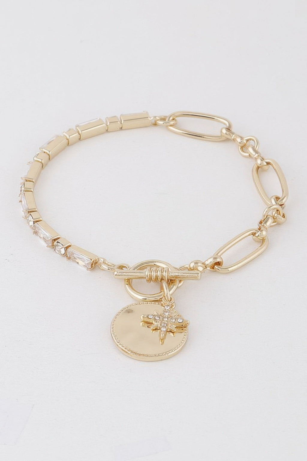 Women's Shining Star Toggle Bracelet BYMANYC ® New York CONTEMPORARY VIBRANT MODERN FASHION - New Collection