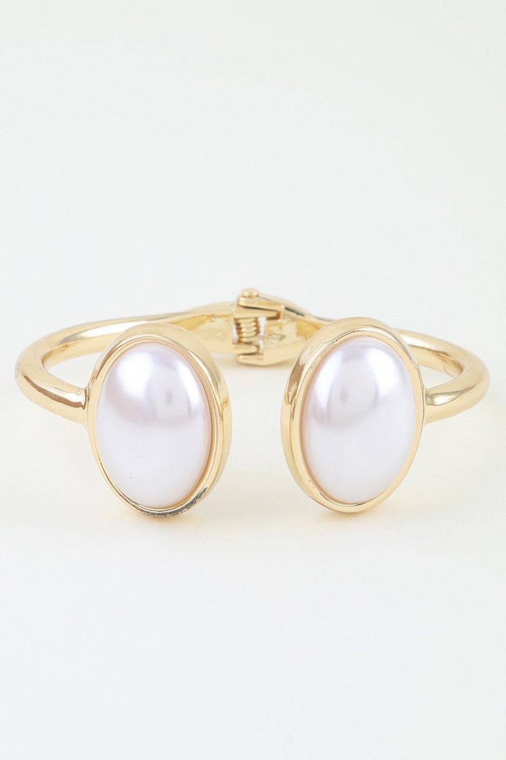 Women's Bracelet Cuff Pearl BYMANYC ® New York MADISON PEARL CUFF - New Collection